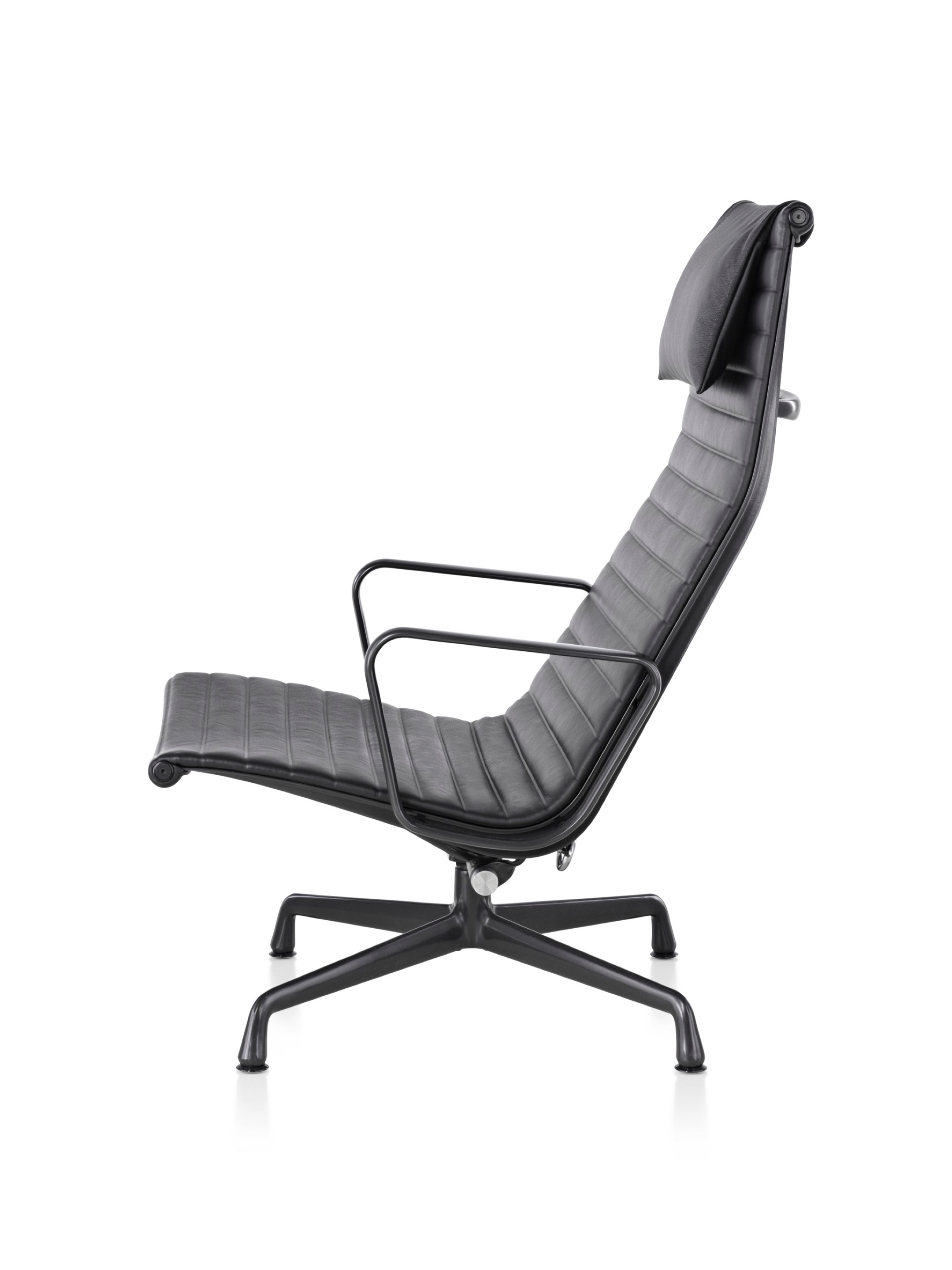 华体会体育官方在线官网 - 坐具|躺椅|办公家具|华体会体育官方在线官网家具|伊姆斯户外躺椅